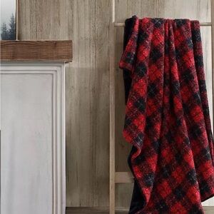 Eddie Bauer Red and Black Capitol Hill Plaid Boucle Throw.